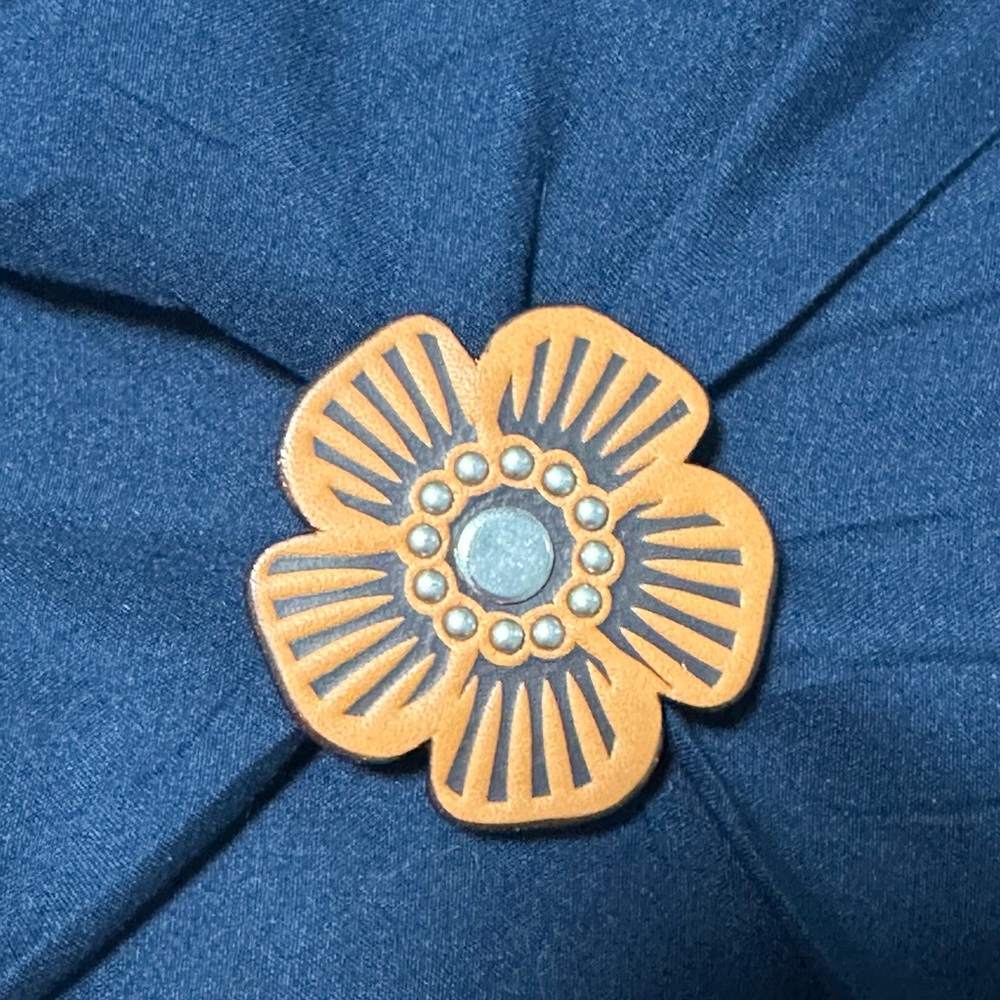 SOLD Coach Tea Roses (5) - Picture 8 of 13